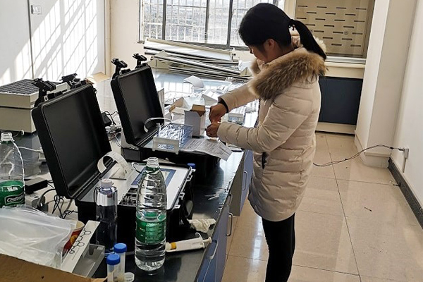 湖南新化縣農副產品批發市場配備食品安全丝瓜视频污污污儀